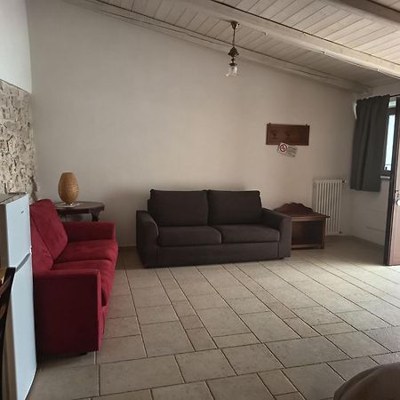 B&B Il Mulino Del Monastero 孔韦尔萨诺 外观 照片