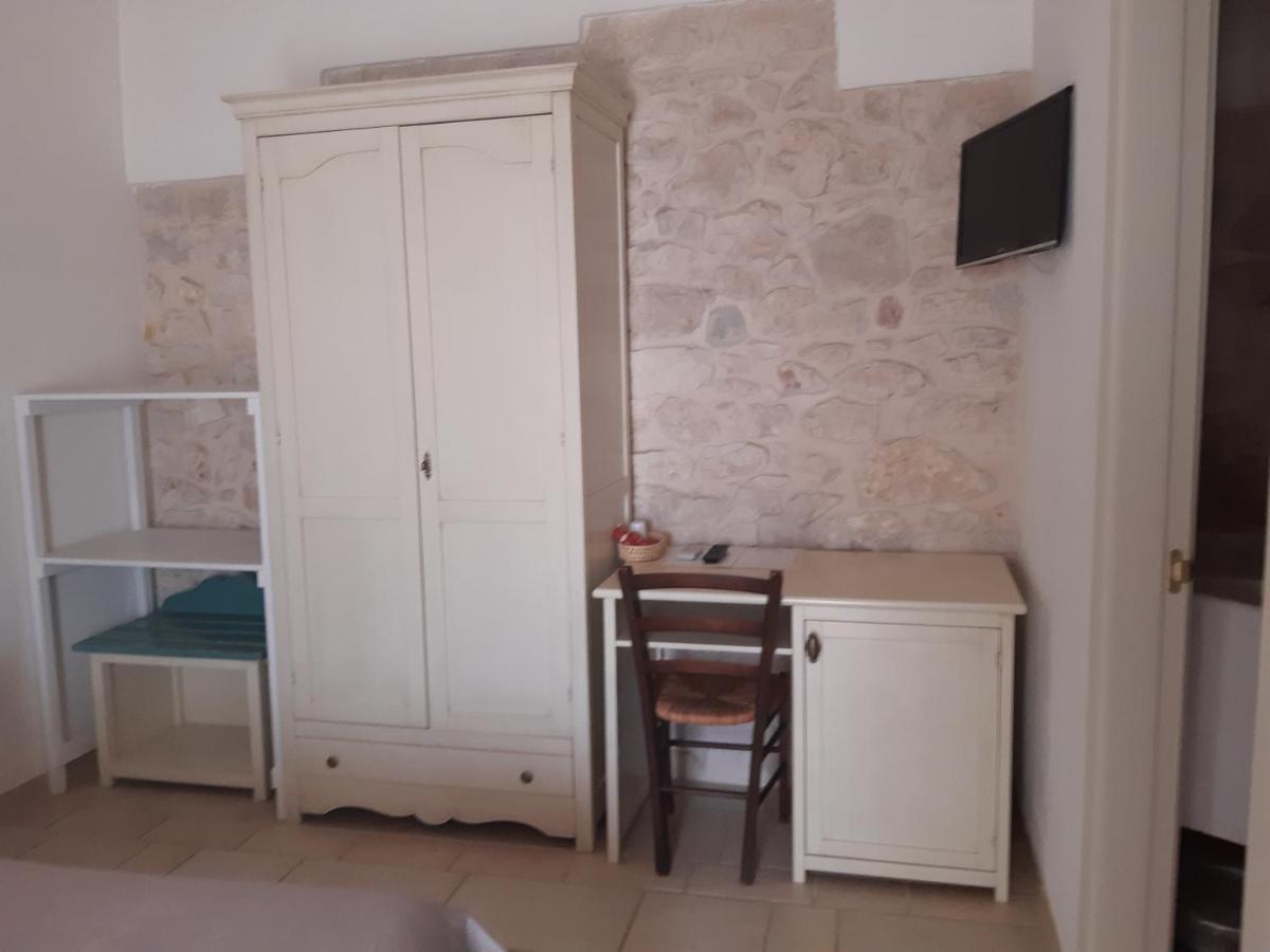 B&B Il Mulino Del Monastero 孔韦尔萨诺 外观 照片