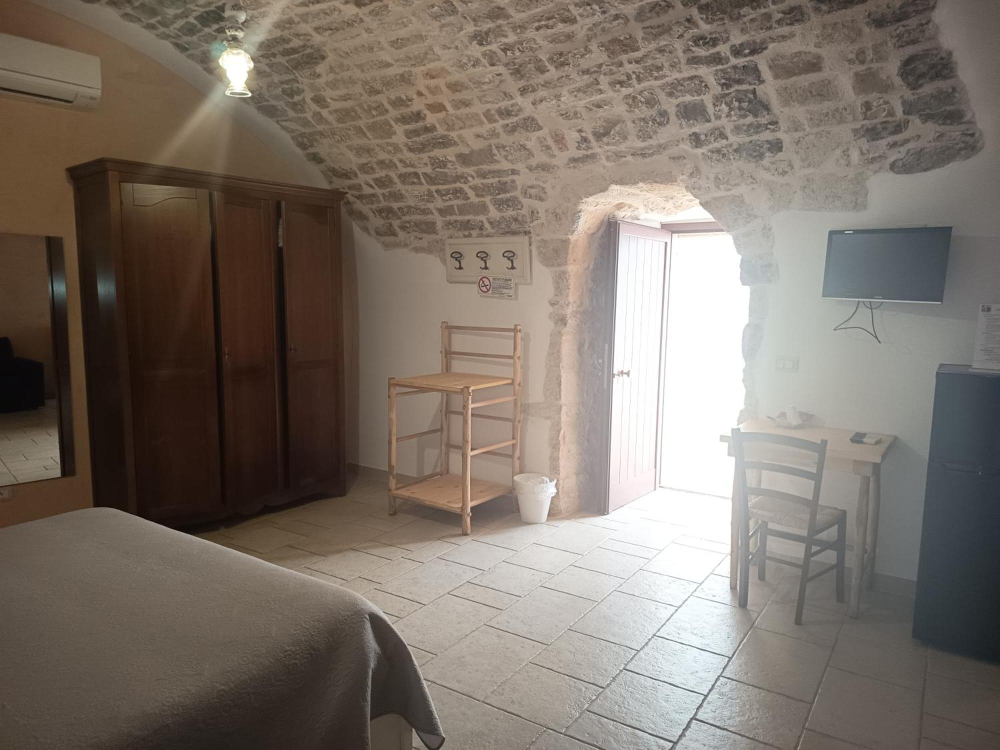 B&B Il Mulino Del Monastero 孔韦尔萨诺 外观 照片