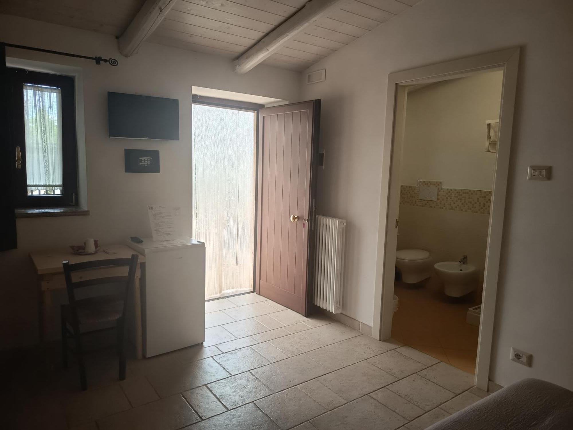 B&B Il Mulino Del Monastero 孔韦尔萨诺 外观 照片