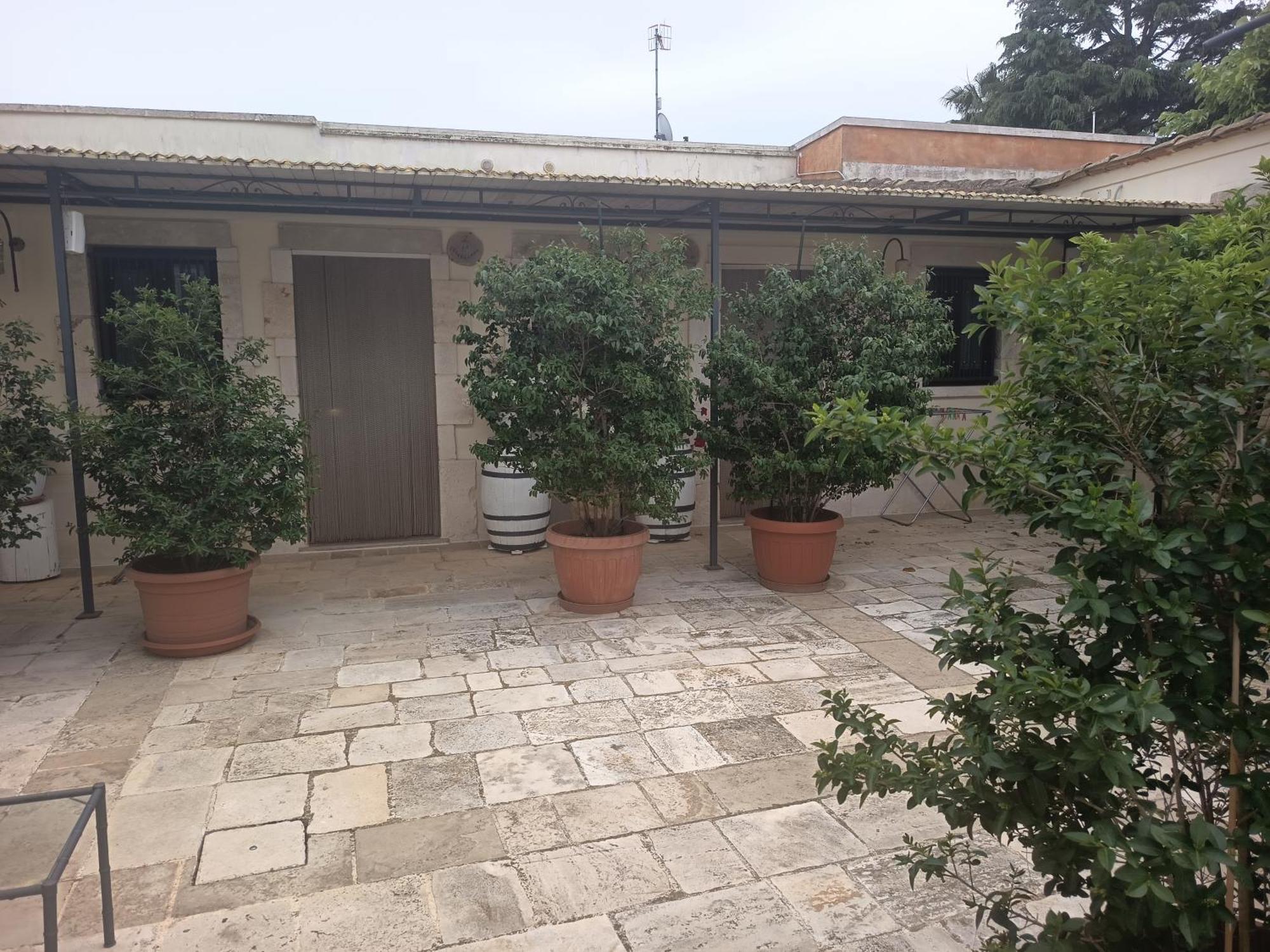 B&B Il Mulino Del Monastero 孔韦尔萨诺 外观 照片