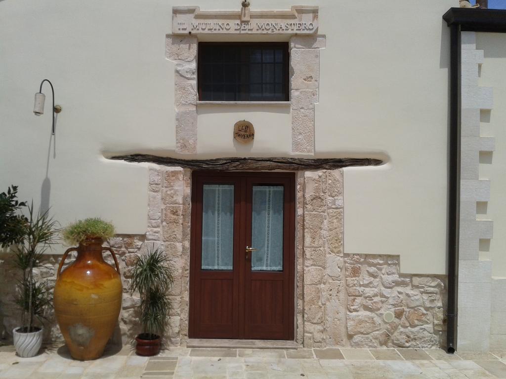 B&B Il Mulino Del Monastero 孔韦尔萨诺 外观 照片